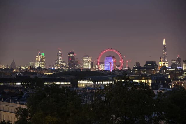 夏利飯店-尊榮雙床房-6