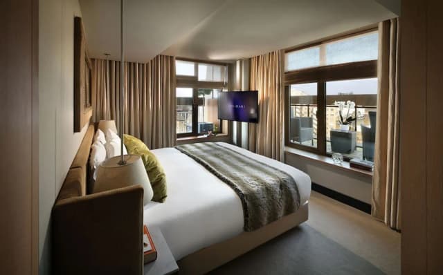 夏利飯店-特色套房, 1 張特大雙人床, 陽台, 城市景觀-2