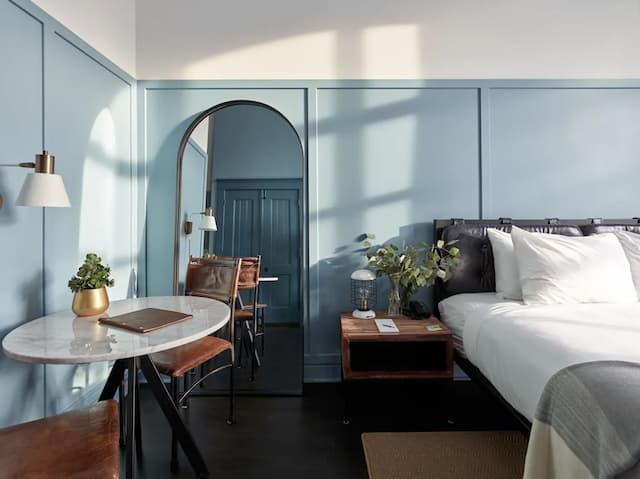 The Chicago Hotel Collection - Wrigleyville-华丽客房, 1 张特大床 (Deluxe King)-1