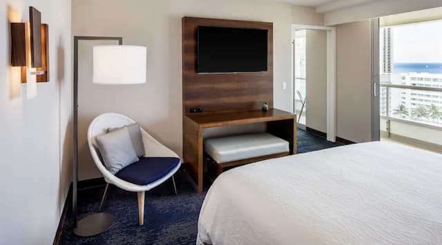 威基基海灘希爾頓花園酒店-套房, 1 間臥室, 部分海景-4
