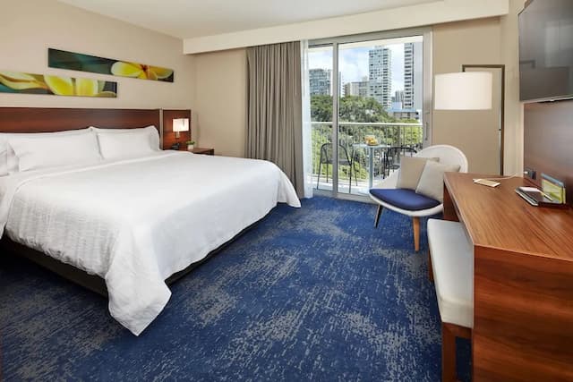 威基基海灘希爾頓花園酒店-標準客房, 1 張特大雙人床, 無障礙 (Hearing)-3