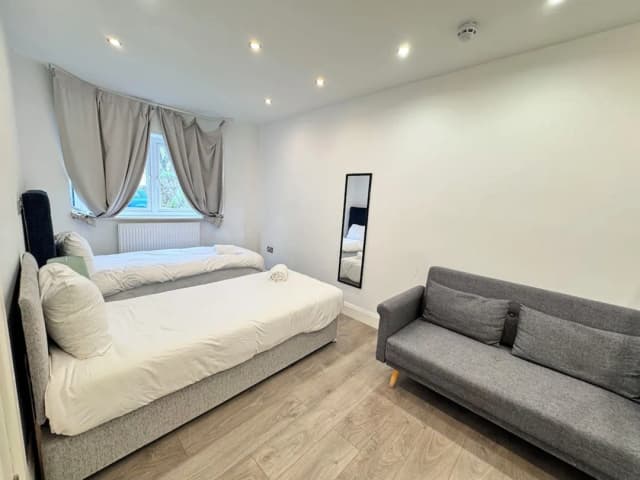 The Hatton Rooms-Comfort Double or Twin Room (Room 1)-6