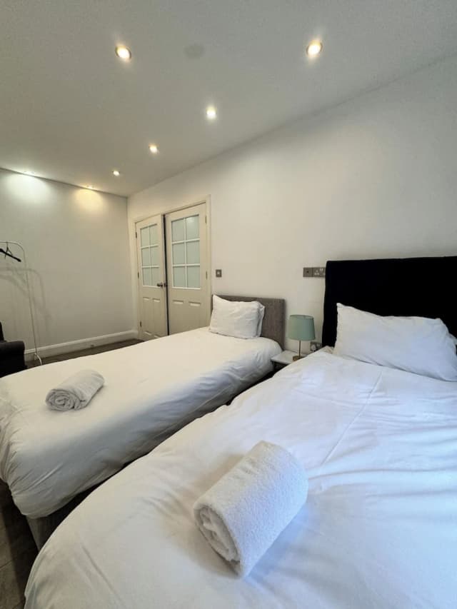 The Hatton Rooms-Comfort Double or Twin Room (Room 1)-3