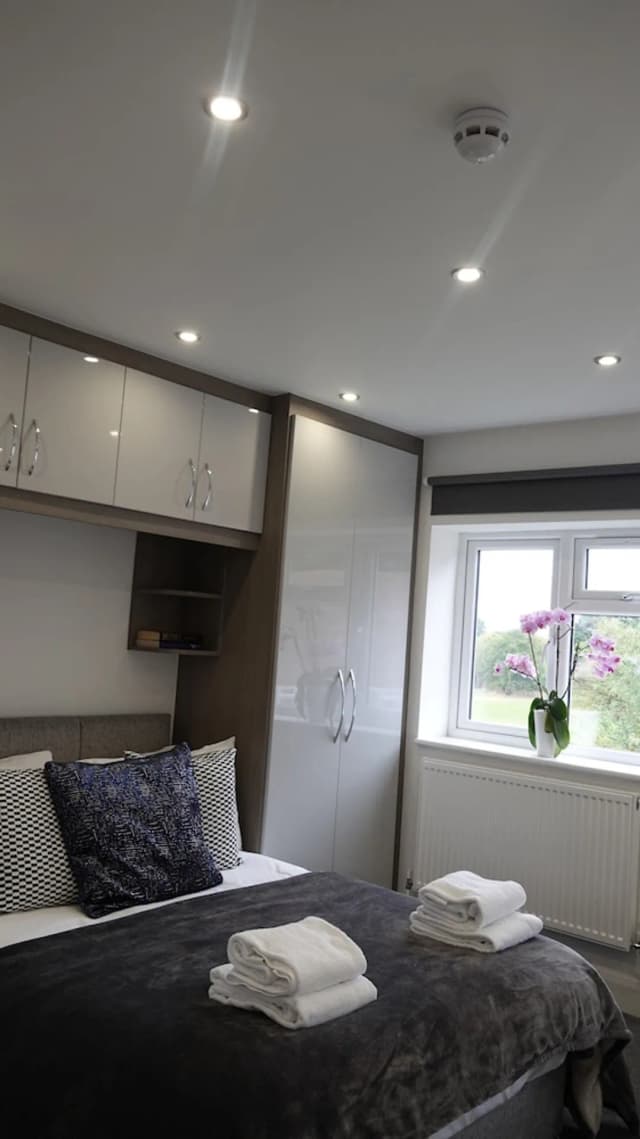 The Hatton Rooms-Comfort Triple Room, Private Bathroom (Room 4)-12