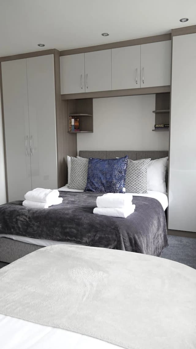 The Hatton Rooms-Comfort Triple Room, Private Bathroom (Room 4)-4
