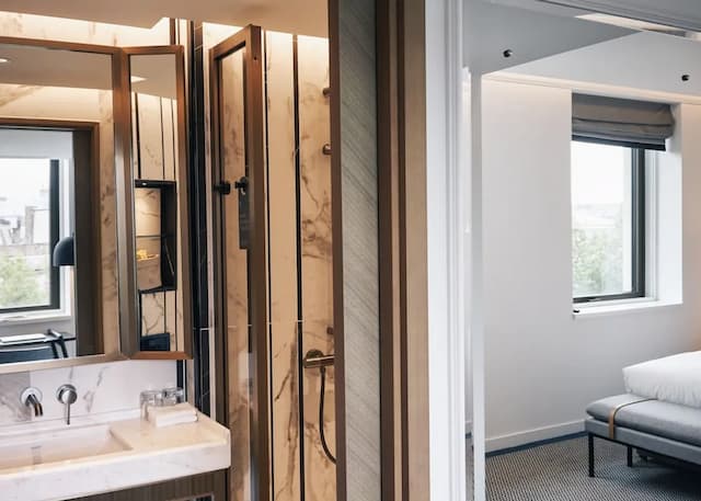 Page8 - 晉緻酒店-普通套房, 城市景-33