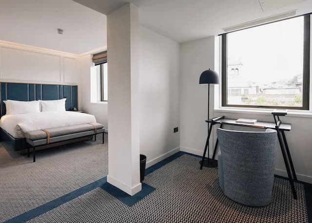 Page8 - 晉緻酒店-普通套房, 城市景-1