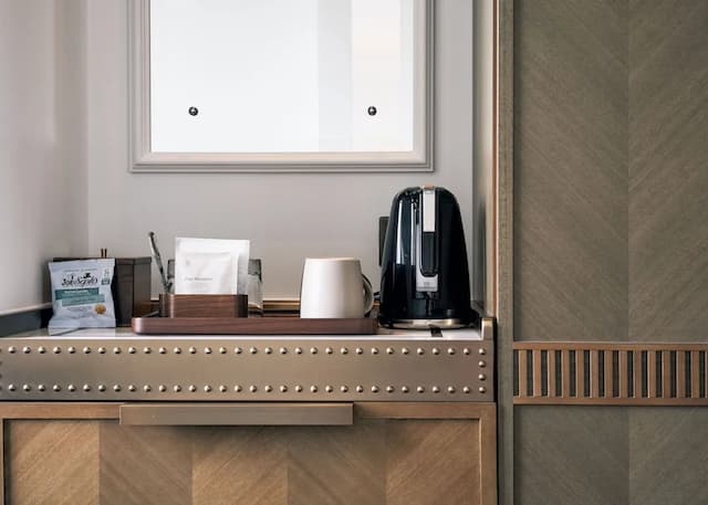 Page8 - 晉緻酒店-豪華雙人房-10