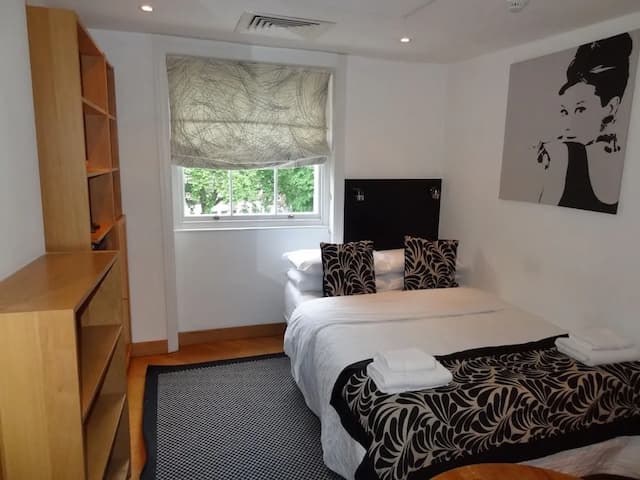 スタジオズ 2 レット ブルームズベリー-スーペリア スタジオ-2