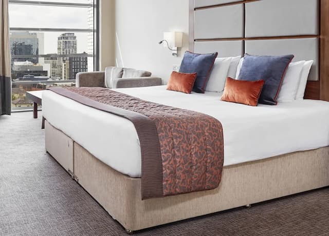 Leonardo Royal London Tower Bridge-Executive Double Room-2