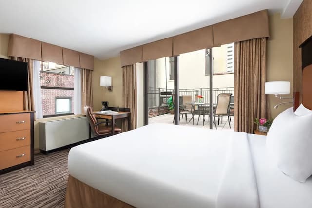 The Hotel @ Fifth Avenue-高级房, 1 张大床, 露台 (Empire State)-1