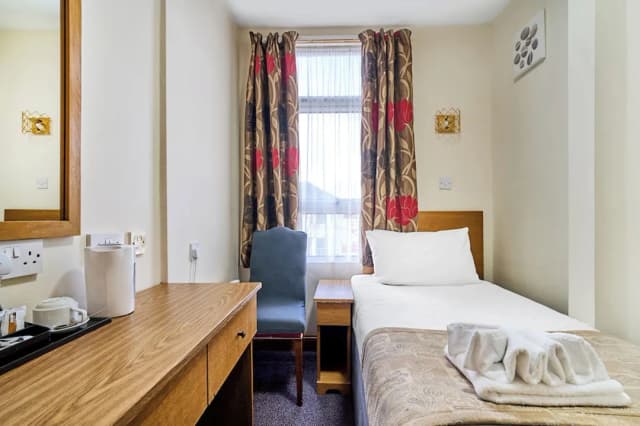 大不列顛飯店-單人房-22
