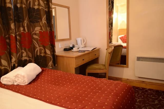 Britannia Inn Hotel-双床房-4