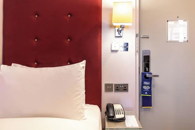 倫敦西區希爾頓逸林酒店-單人房-5