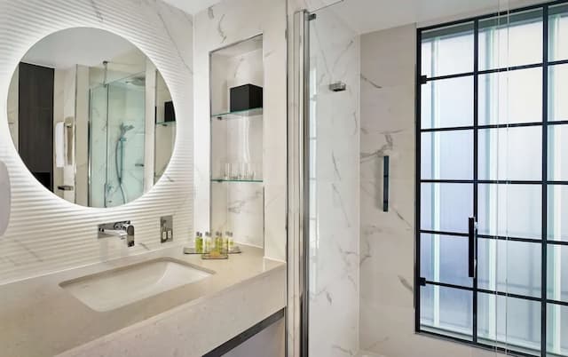 倫敦西區希爾頓逸林酒店-普通套房-8