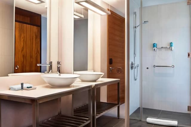 Aloft London Excel-家庭房, 2 张双人床-4