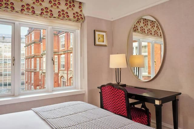 聖爾敏斯飯店 - 奧特格拉夫精選飯店-豪華客房, 1 張特大雙人床-8