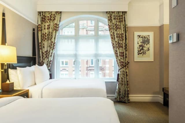 St. Ermins Hotel, Autograph Collection-Deluxe Room, 2 Double Beds-11