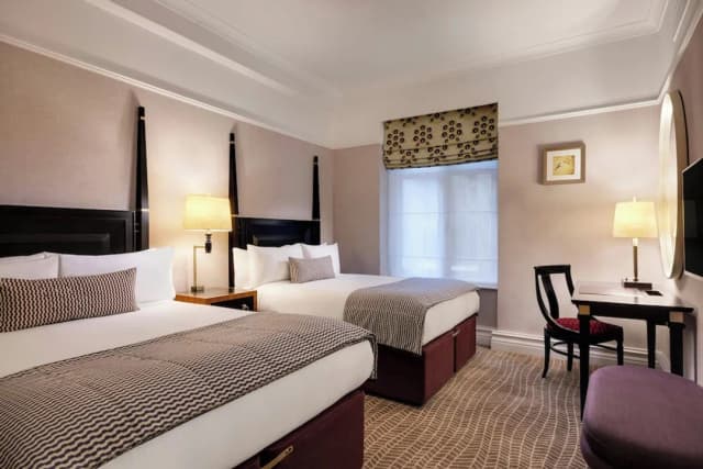 St. Ermins Hotel, Autograph Collection-Deluxe Room, 2 Double Beds-14