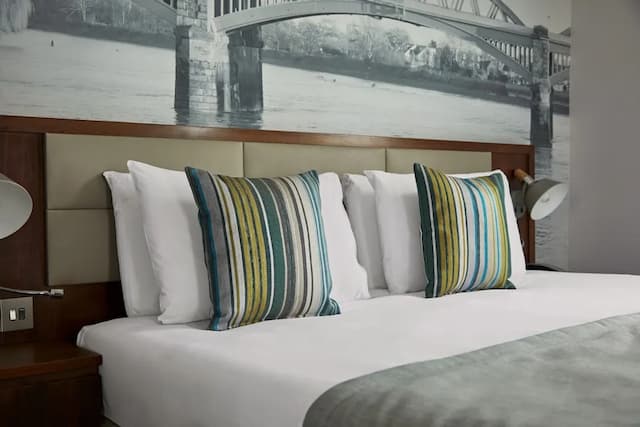 Seraphine Hammersmith Hotel-Double Room, Accessible-2