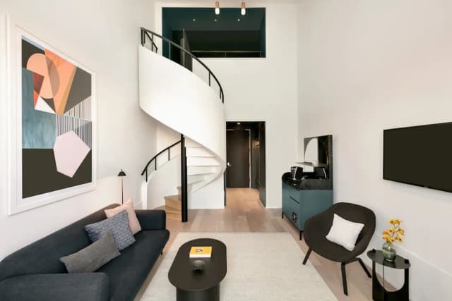 威廉斯堡 - 布魯克林英迪格飯店 - IHG 旗下飯店-樓中樓客房, 1 張特大雙人床, 無障礙 (Communications)-1