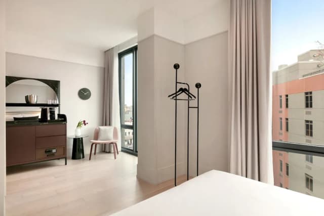 Hotel Indigo Williamsburg - Brooklyn by IHG-Suite, 1 Bedroom, Balcony, City View-5