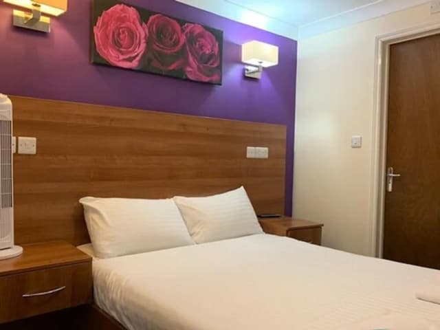 Twickenham Guest House-Double Room-1