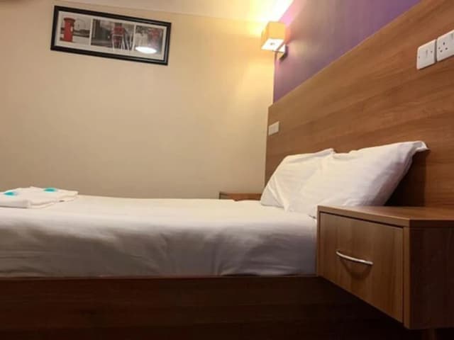 Twickenham Guest House-Double Room-4