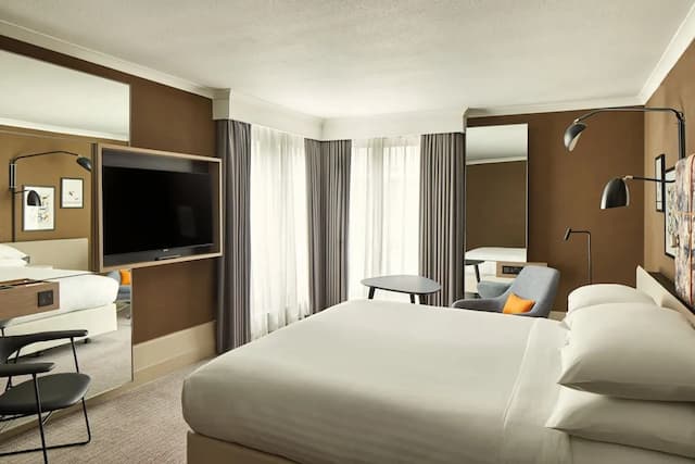 London Marriott Hotel Regents Park-Junior Suite, 1 King Bed-9