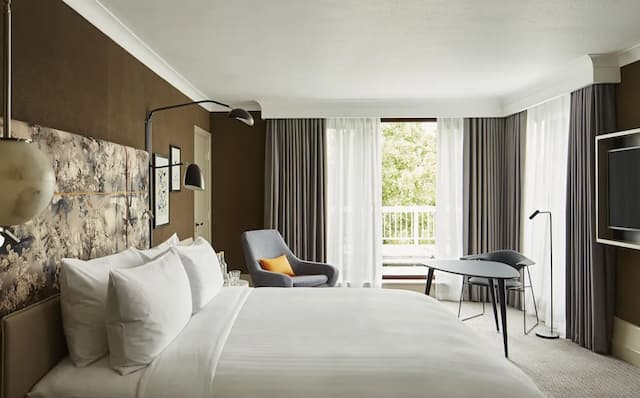 London Marriott Hotel Regents Park-Deluxe Room, 1 King Bed, Balcony-2