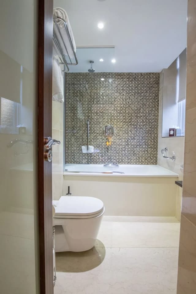 Doubletree by Hilton London Marble Arch-一张对床不可吸烟-1