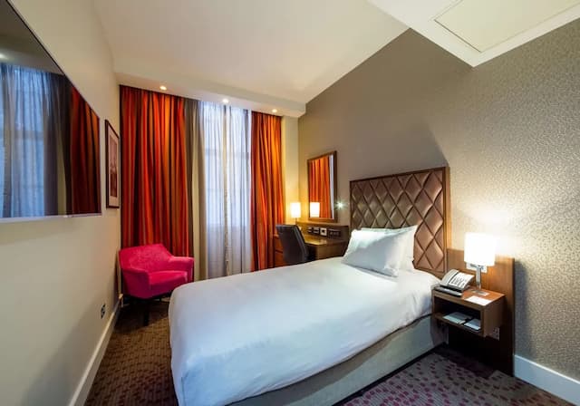 Doubletree by Hilton London Marble Arch-单人房-5