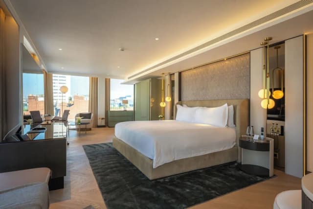 St Martins Lane London, a Morgans Originals hotel-Penthouse (London Eye View)-1