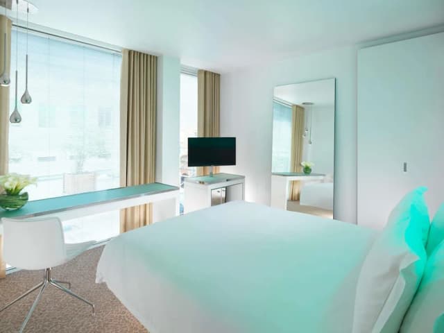 St Martins Lane London, a Morgans Originals hotel-Standard Room, 1 Double Bed, Accessible-5