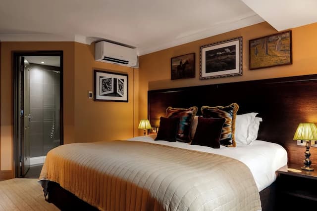 ザ ローズ & クラウン ウィンブルドン-ダブルルーム-1