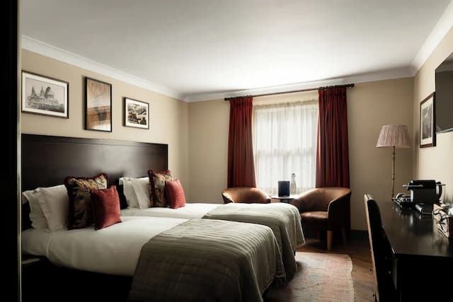 ザ ローズ & クラウン ウィンブルドン-ツインルーム-1