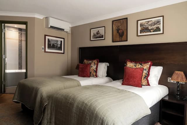 ザ ローズ & クラウン ウィンブルドン-ツインルーム-4