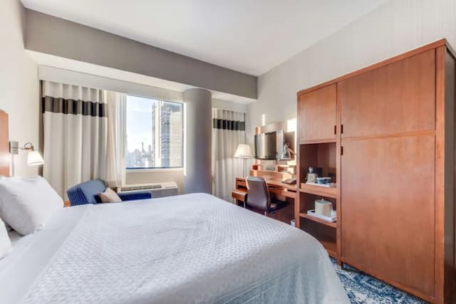 비스타 LIC 호텔, BW 프리미어 컬렉션-스탠다드룸, 킹사이즈침대 1개, 금연, 시내 전망-4