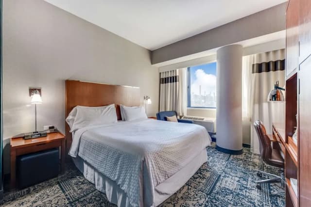 비스타 LIC 호텔, BW 프리미어 컬렉션-스탠다드룸, 킹사이즈침대 1개, 금연, 시내 전망-1