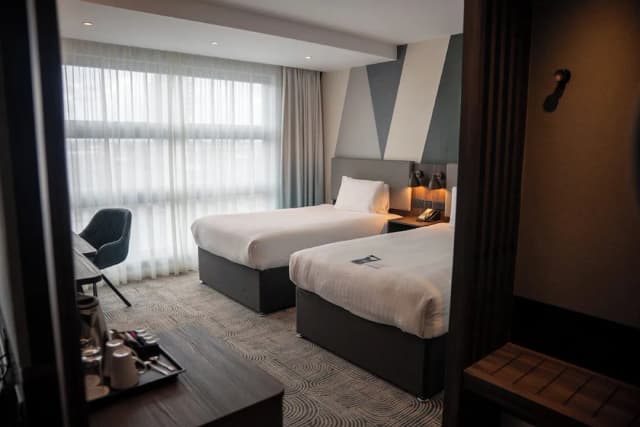 ホリデイ イン ロンドン - ホワイトチャペル by IHG-スタンダード ルーム シングルベッド 2 台-6