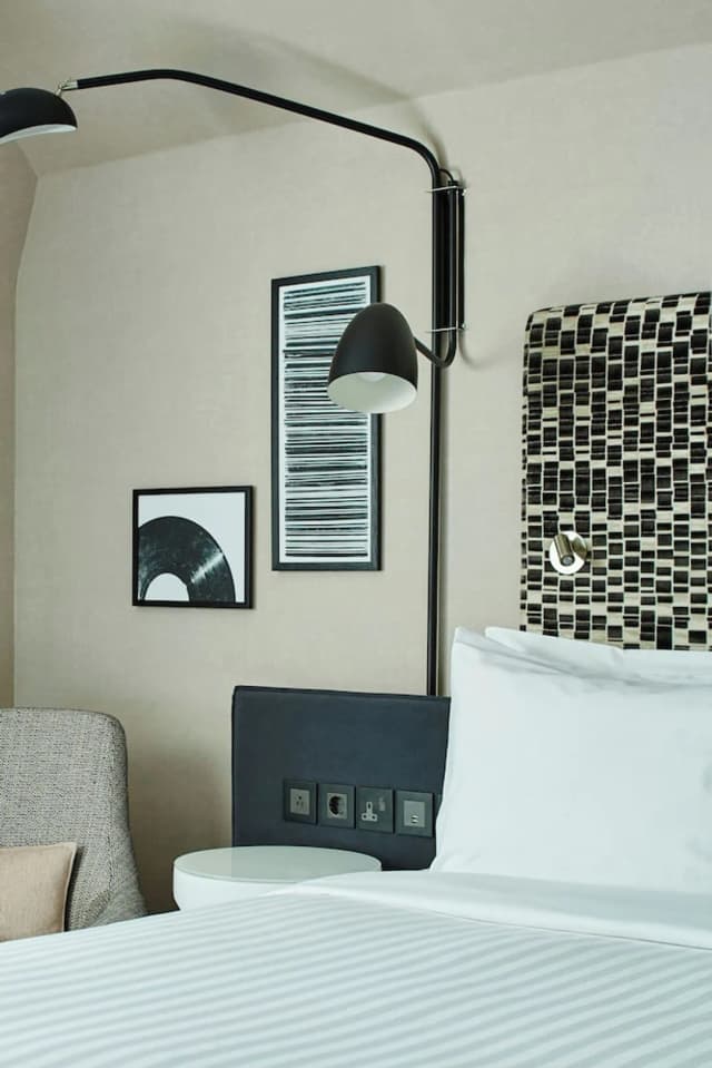 梅達韋爾倫敦萬豪飯店-行政客房, 1 張特大雙人床-4