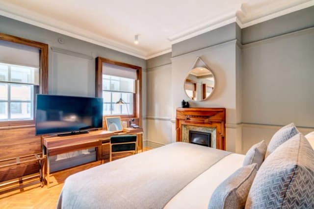 阿佩克斯頂點寺苑飯店-Signature Suite, 1 King Bed, Fireplace with Club Lounge Access-2