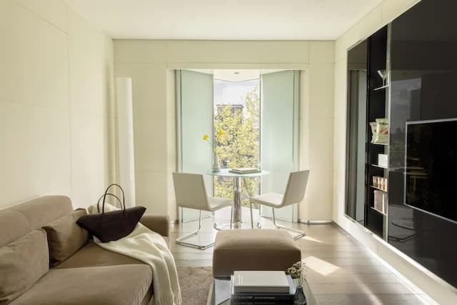 엠이 런던-주니어 스위트 (Extra ME)-2