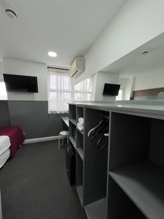 플라자 런던 호텔-더블룸, 앙스위트-29