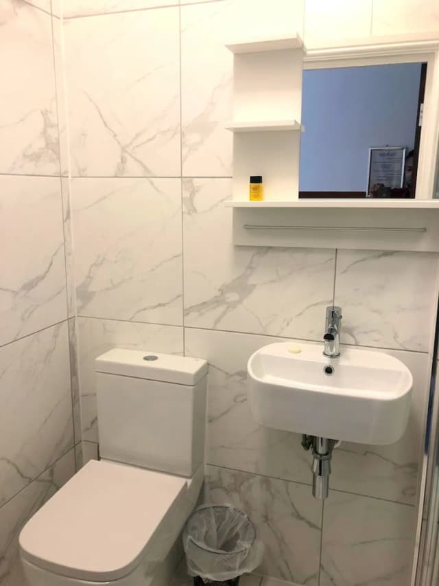 플라자 런던 호텔-싱글룸 (With Private External Bathroom)-8