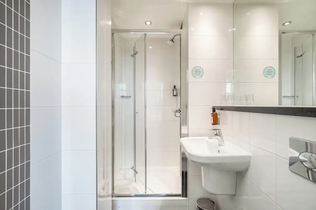 倫敦利物浦街 A 點飯店-雙人房, 無窗戶-10