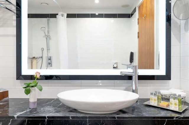 ヒルトン ロンドン ウェンブリー-ツインサイズベッド 2 台-6