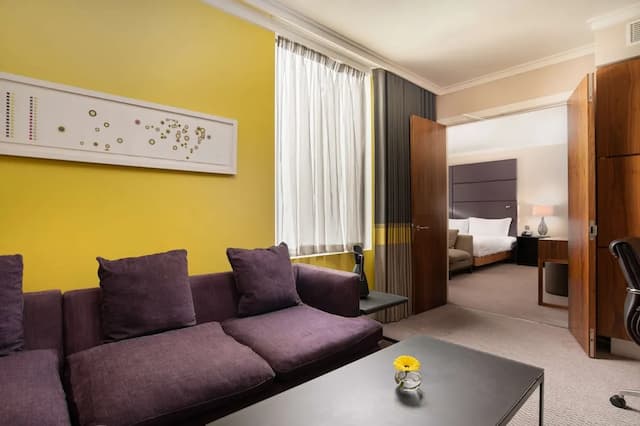 ヒルトン ロンドン ウェンブリー-ジュニア スイート 1 ベッドルーム-2