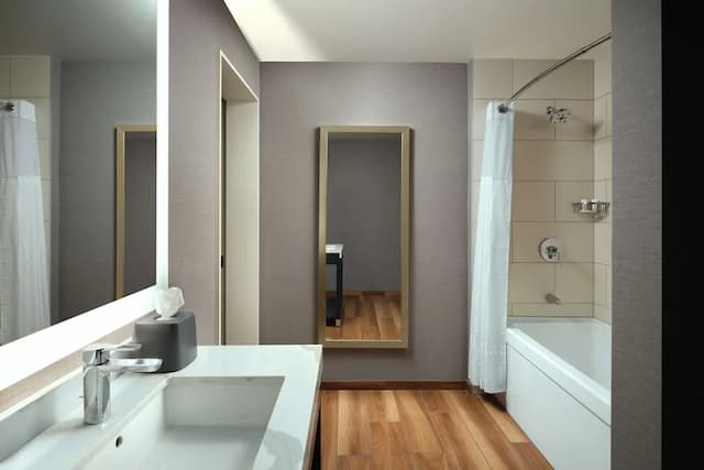 Hyatt Place LAX/Century Blvd-Suite, 1 Bedroom-5