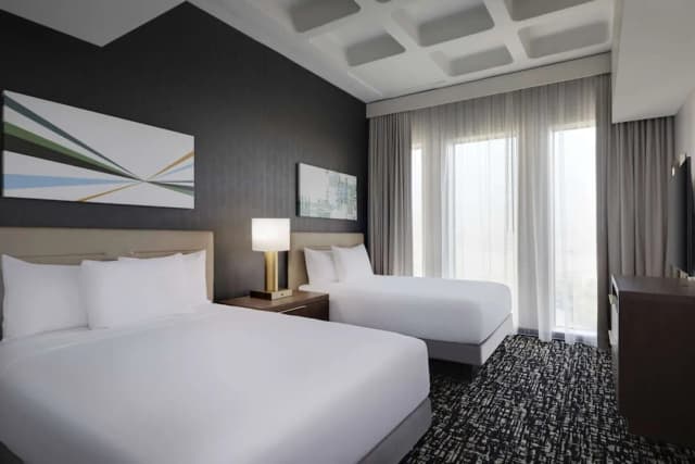 洛杉磯國際機場世紀大道凱悅嘉寓酒店-套房, 1 間臥室 (2 Queen, 1 Sofa Bed)-1